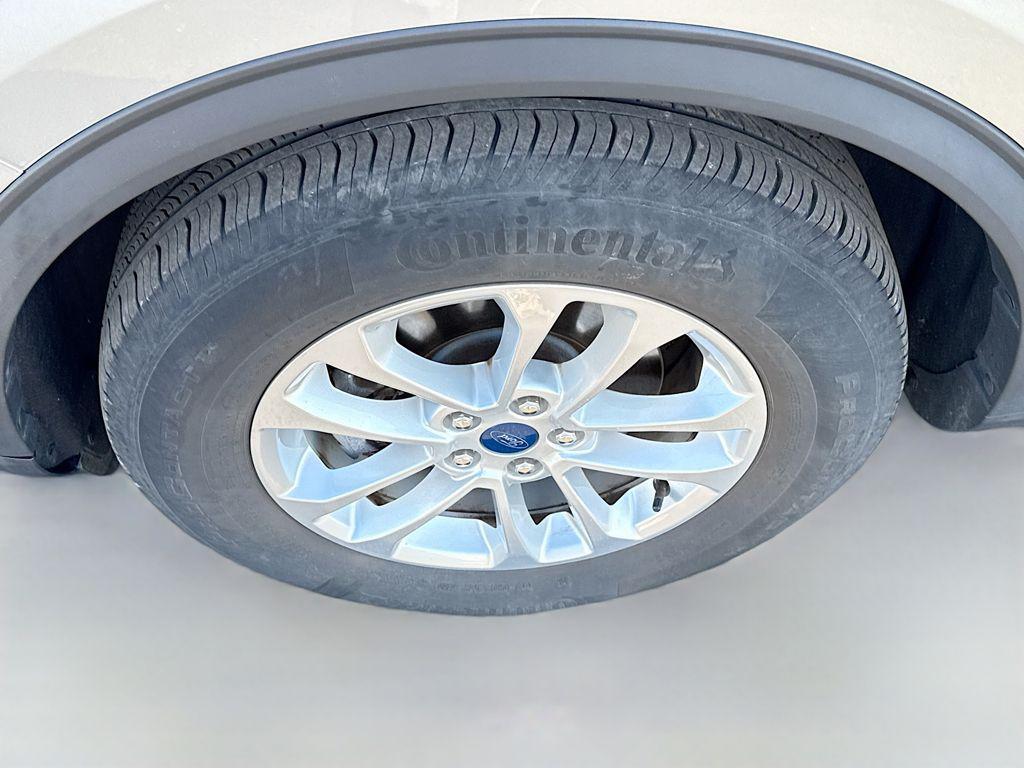 used 2022 Ford Escape car, priced at $18,990