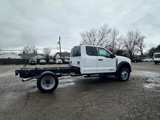 new 2024 Ford F-450 car, priced at $62,972