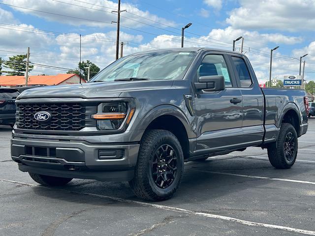 new 2025 Ford F-150 car, priced at $46,570