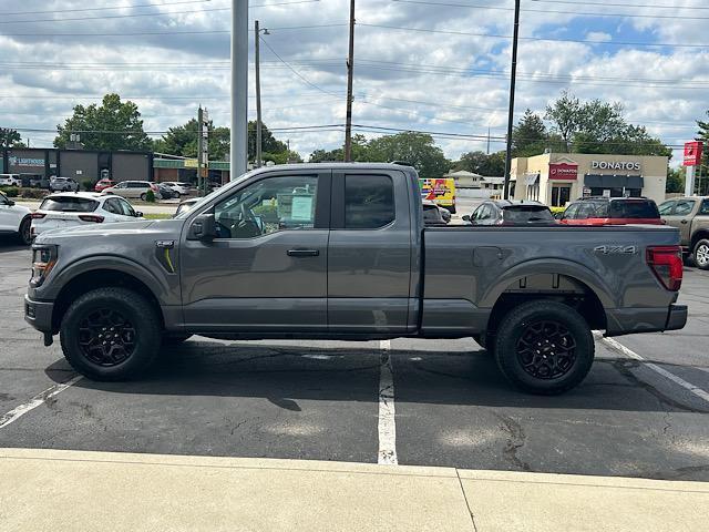 new 2025 Ford F-150 car, priced at $46,570