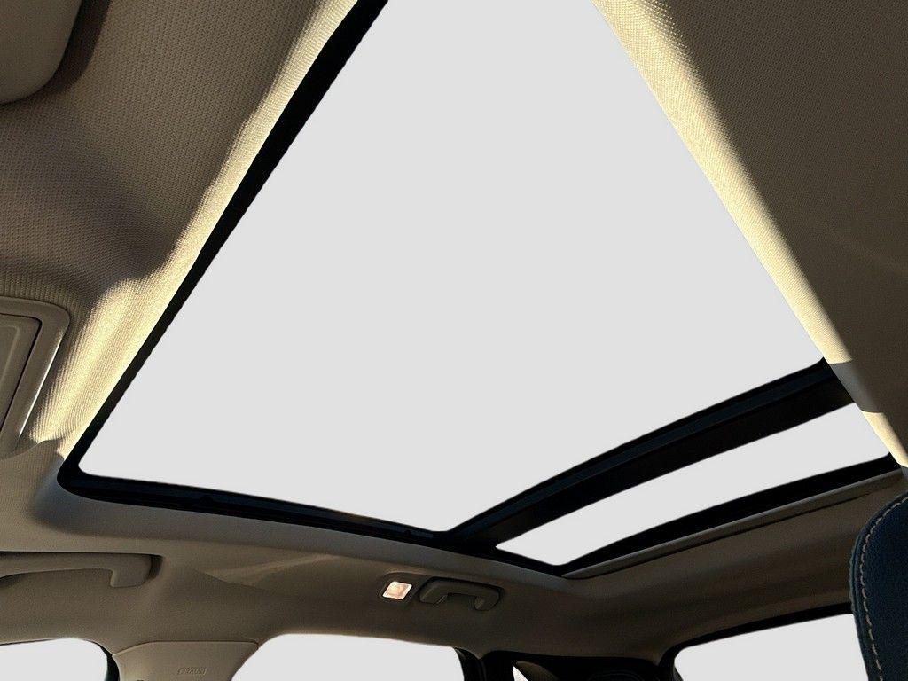 used 2022 Ford Escape car, priced at $23,990