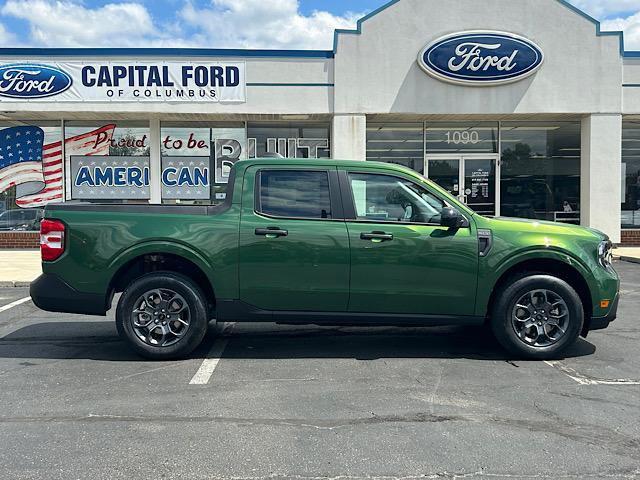 new 2025 Ford Maverick car, priced at $32,007