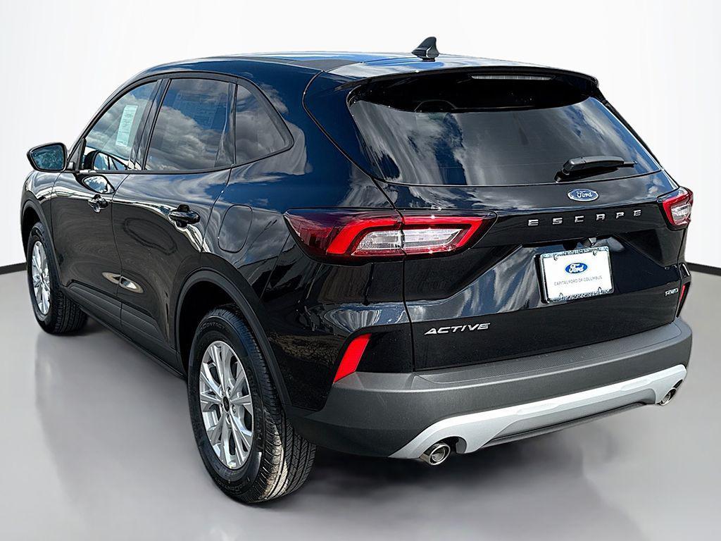 new 2026 Ford Escape car, priced at $29,275