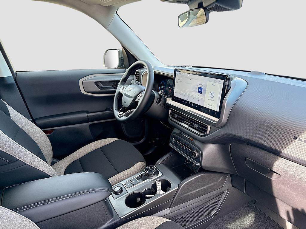 new 2025 Ford Bronco Sport car, priced at $29,044