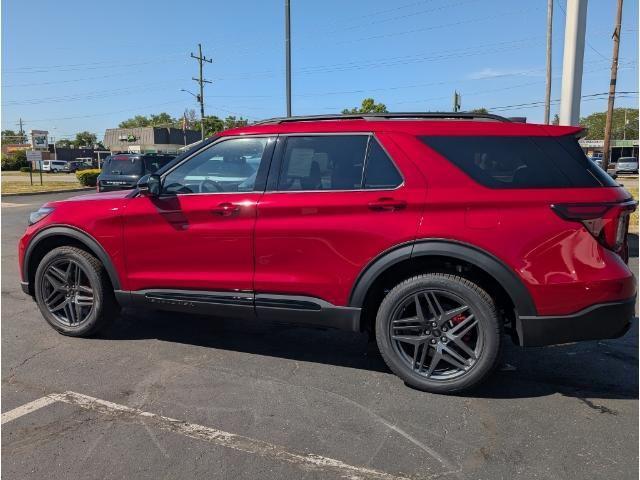 new 2025 Ford Explorer car, priced at $48,581