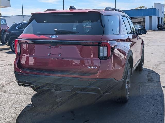 new 2025 Ford Explorer car, priced at $48,581