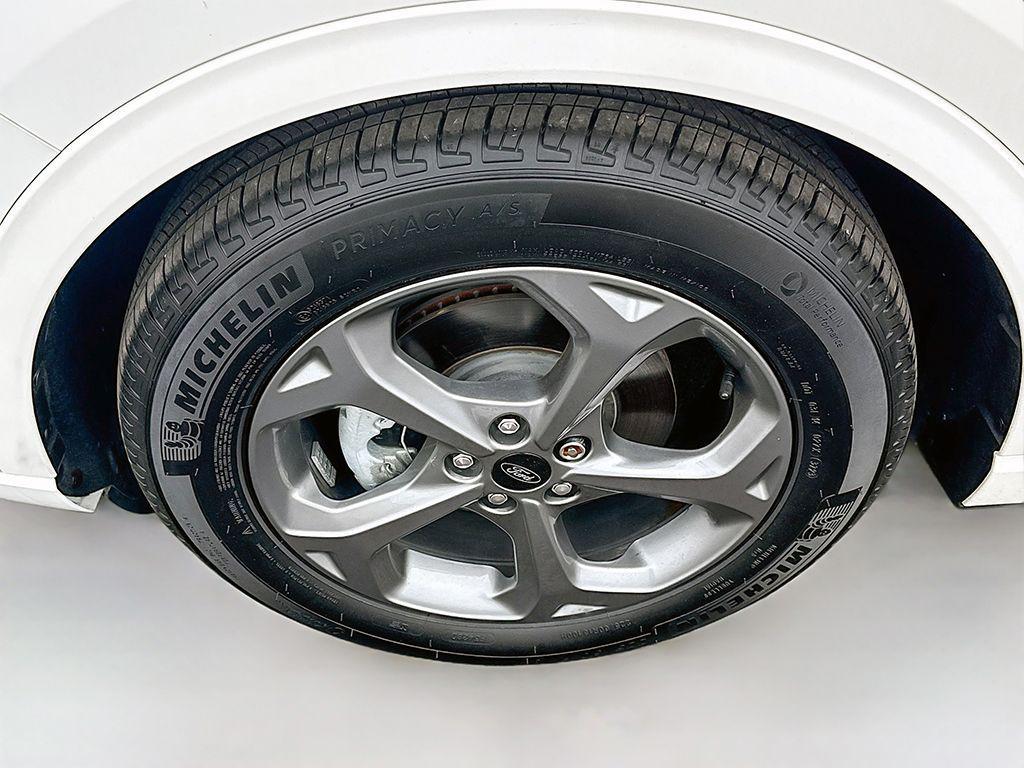 used 2023 Ford Escape car, priced at $21,167