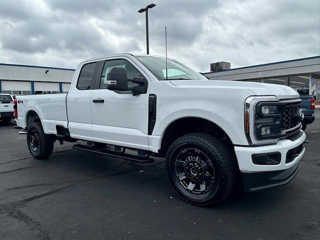 new 2025 Ford F-350 car, priced at $57,700