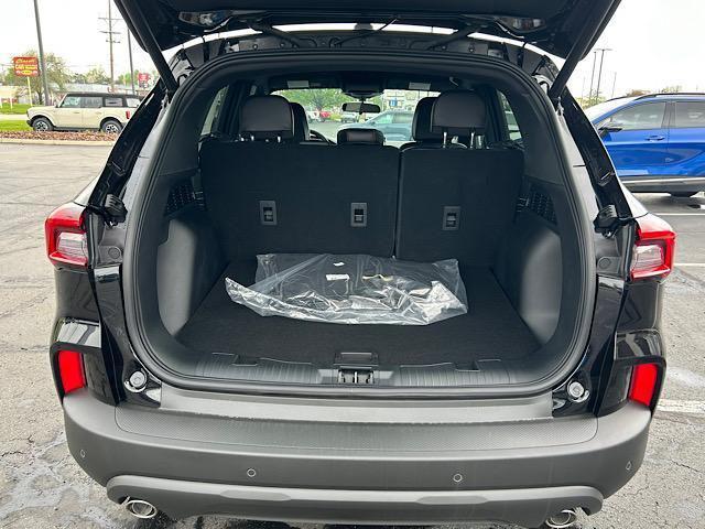 new 2025 Ford Escape car, priced at $30,351