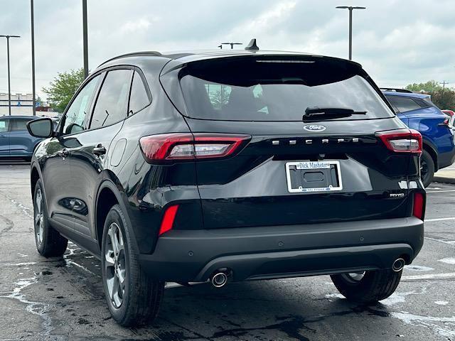 new 2025 Ford Escape car, priced at $30,351