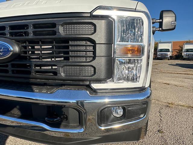 new 2024 Ford F-350 car, priced at $51,985