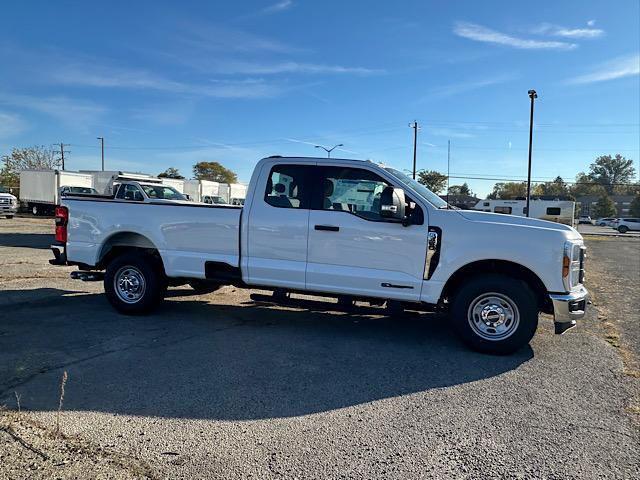 new 2024 Ford F-350 car, priced at $51,985