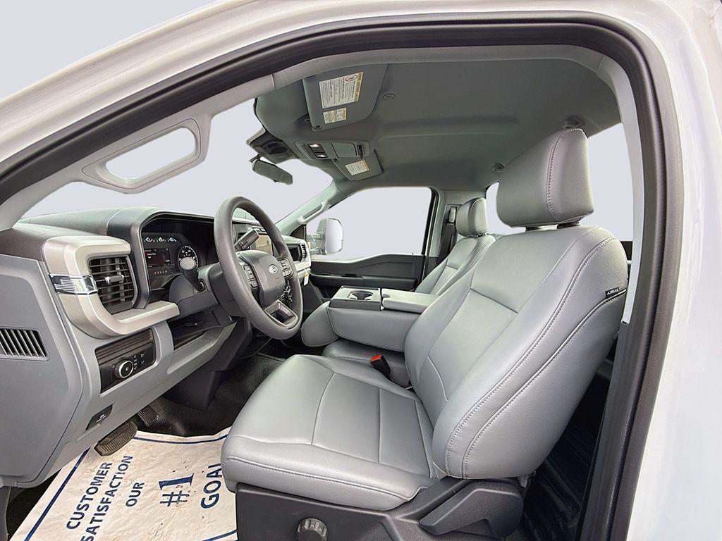 new 2024 Ford F-350 car, priced at $68,610