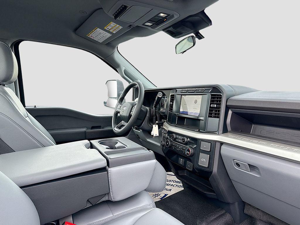 new 2024 Ford F-350 car, priced at $68,610