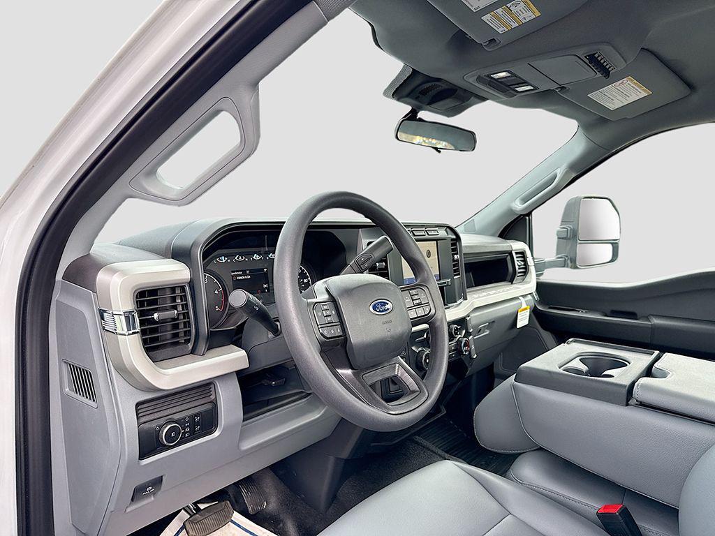 new 2024 Ford F-350 car, priced at $68,610