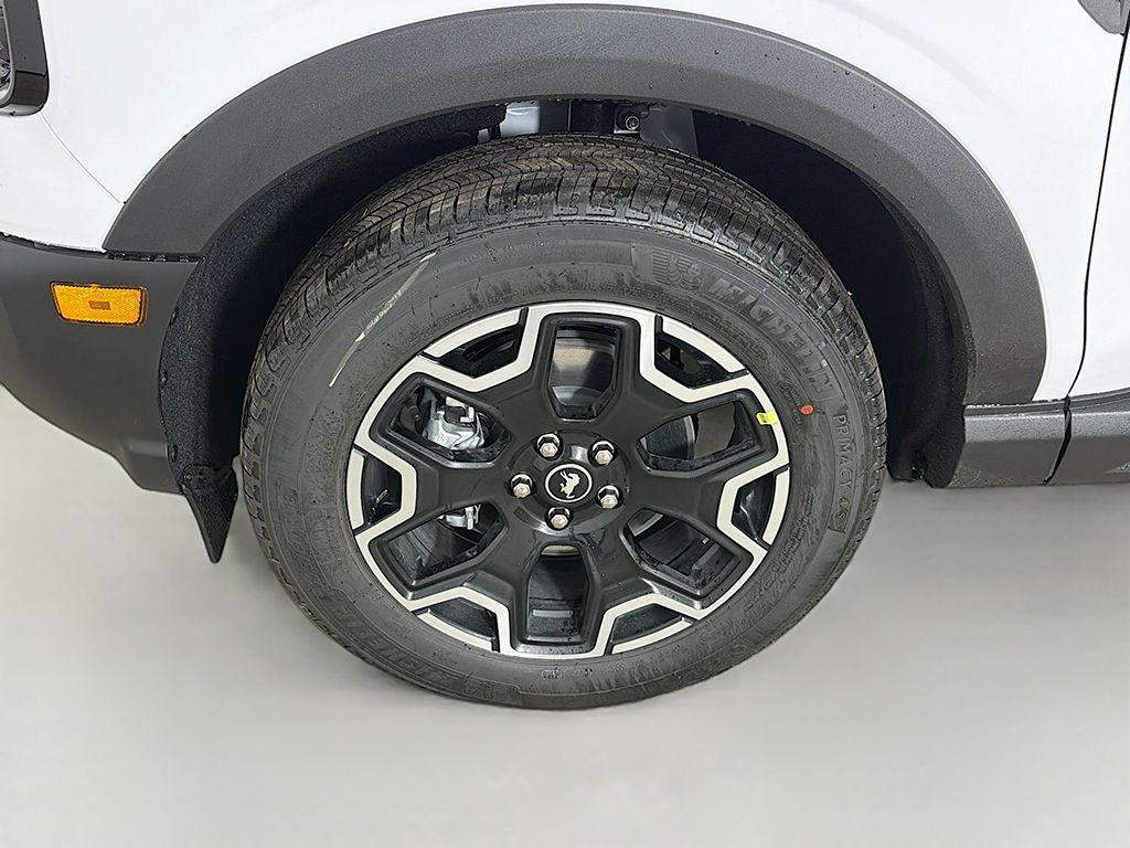 new 2025 Ford Bronco Sport car, priced at $32,736