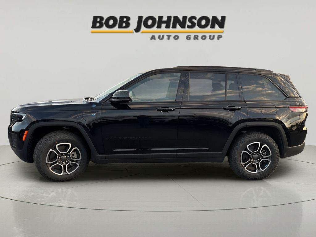 new 2024 Jeep Grand Cherokee 4xe car, priced at $56,999