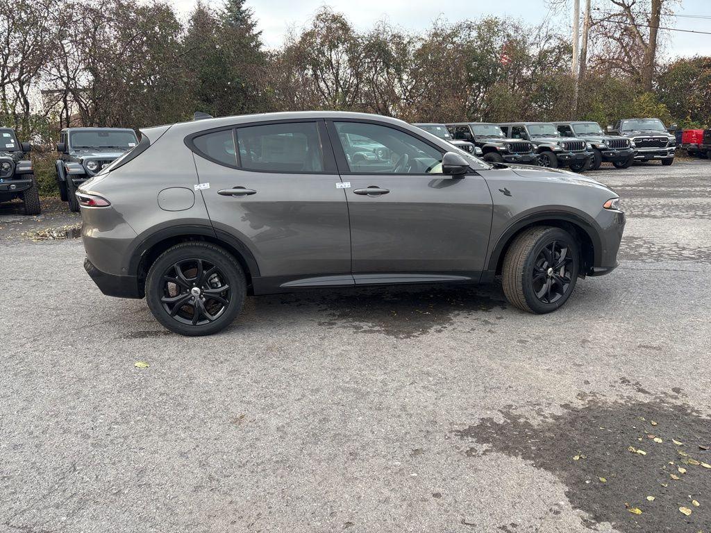 new 2024 Dodge Hornet car, priced at $41,028