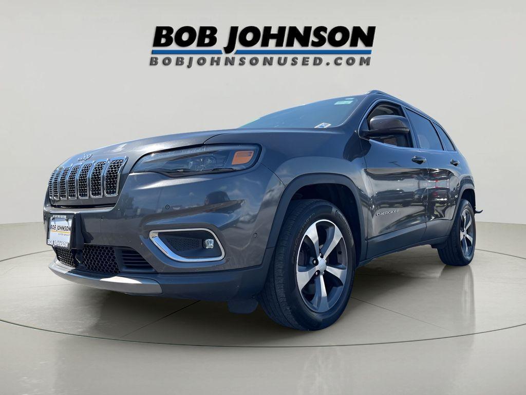 used 2019 Jeep Cherokee car, priced at $16,046