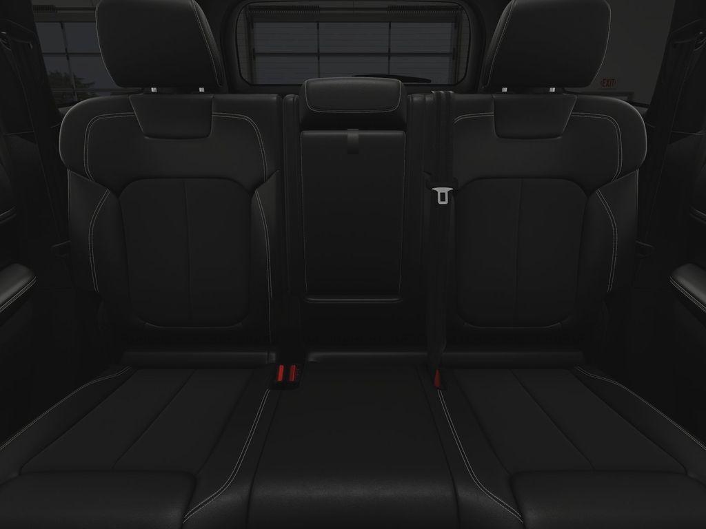 new 2024 Jeep Grand Cherokee car, priced at $43,957