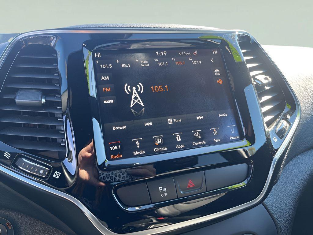 used 2019 Jeep Cherokee car, priced at $18,399