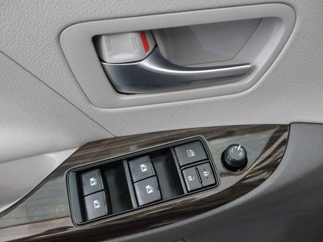used 2019 Toyota Sienna car, priced at $28,912