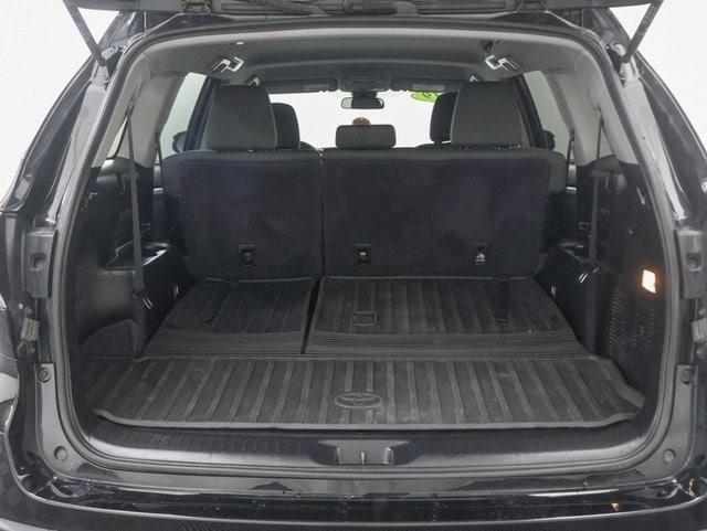 used 2019 Toyota Highlander car, priced at $18,155