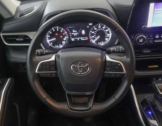 used 2024 Toyota Highlander car, priced at $41,184