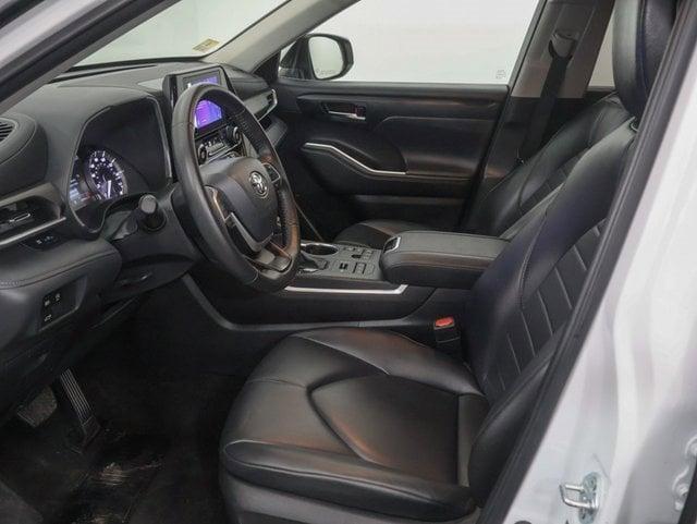 used 2024 Toyota Highlander car, priced at $41,184