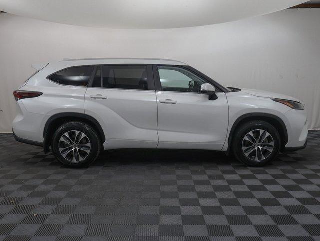 used 2024 Toyota Highlander car, priced at $41,184
