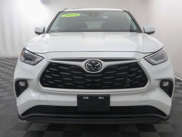 used 2024 Toyota Highlander car, priced at $41,184