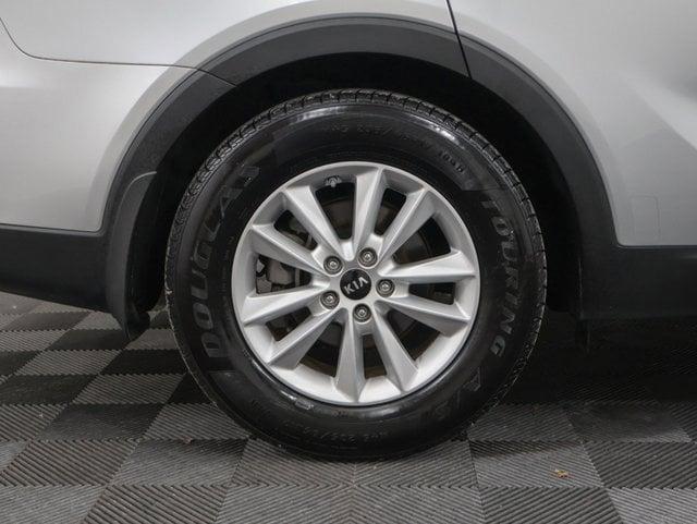 used 2019 Kia Sorento car, priced at $12,821