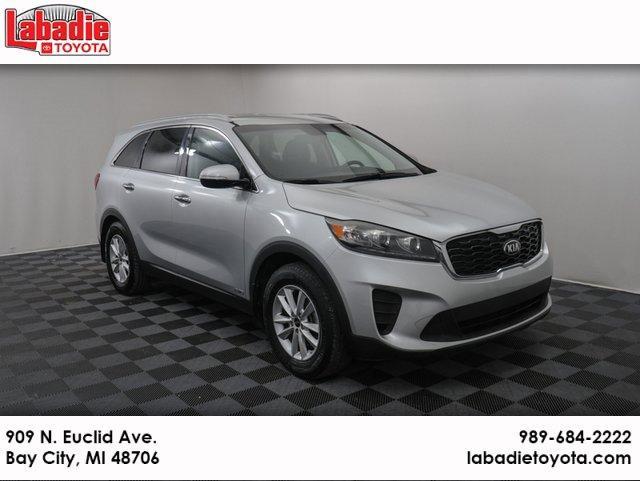 used 2019 Kia Sorento car, priced at $12,821