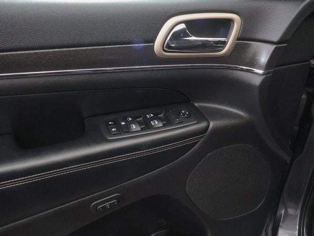 used 2017 Jeep Grand Cherokee car, priced at $17,086