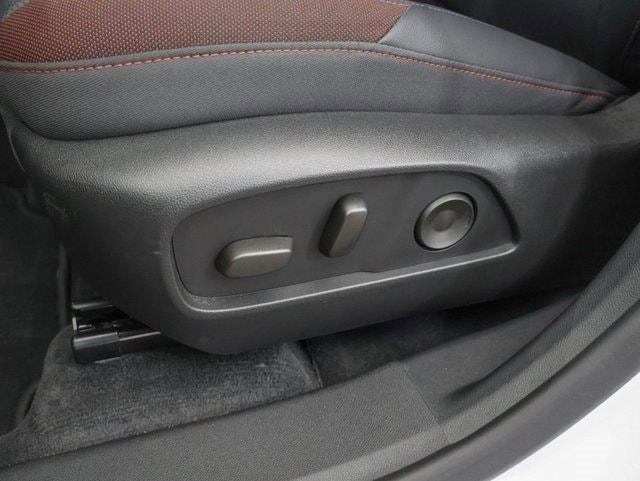 used 2025 Chevrolet Equinox car, priced at $30,910