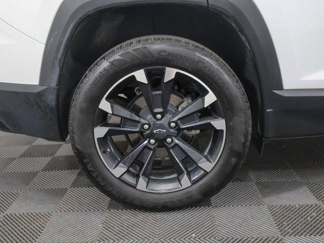 used 2025 Chevrolet Equinox car, priced at $30,910