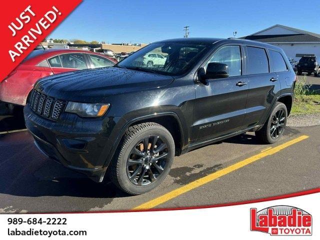 used 2018 Jeep Grand Cherokee car, priced at $12,914