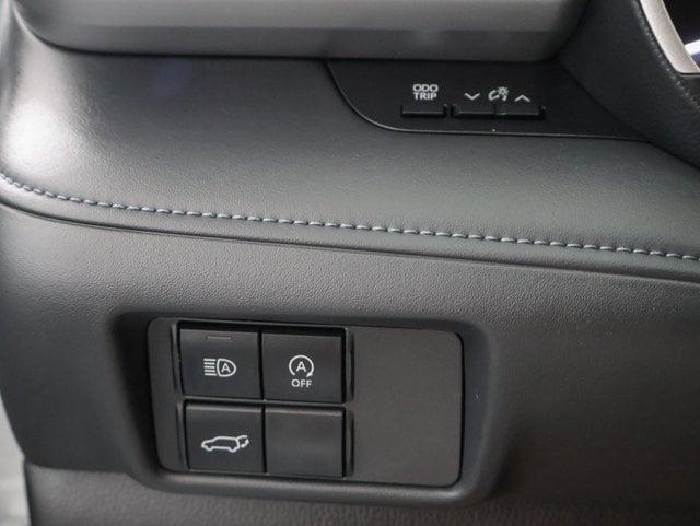 used 2024 Toyota Highlander car, priced at $41,633