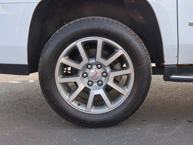 used 2018 GMC Yukon XL car, priced at $33,402