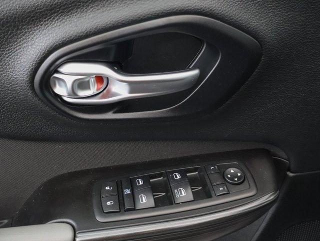 used 2014 Jeep Cherokee car, priced at $8,562