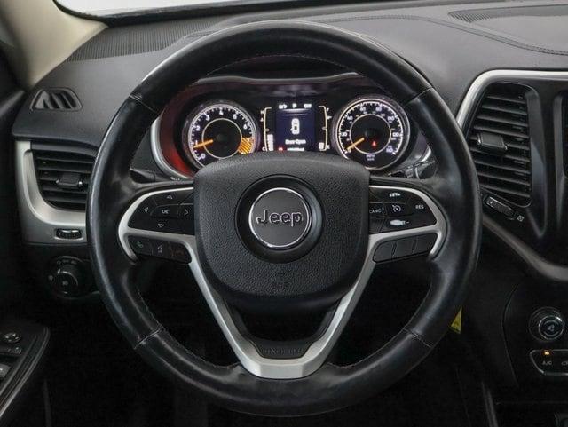 used 2014 Jeep Cherokee car, priced at $8,562
