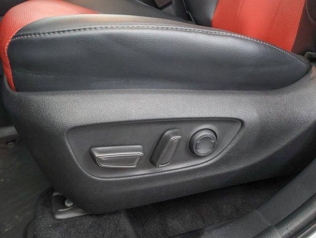 used 2022 Toyota Highlander car, priced at $37,164