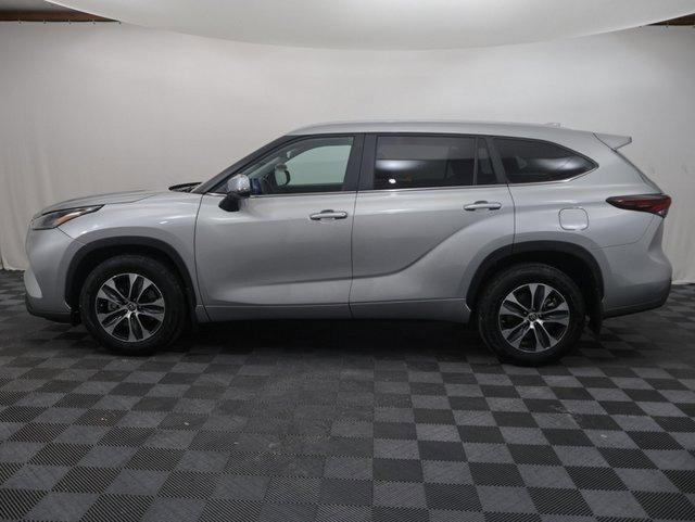 used 2024 Toyota Highlander car, priced at $42,784