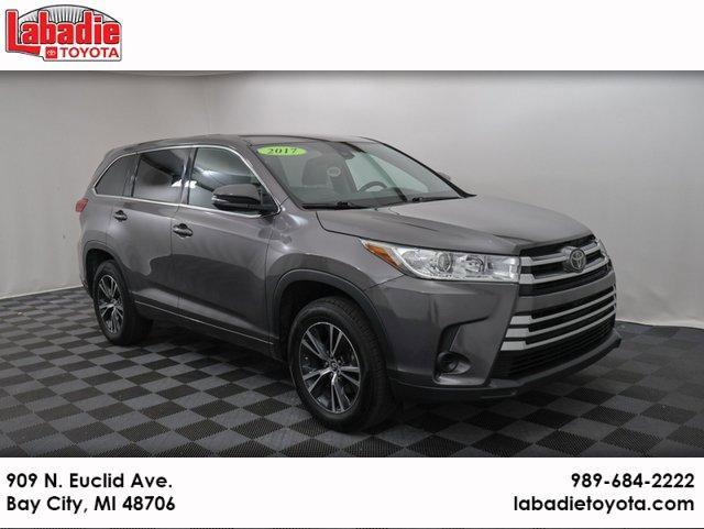 used 2017 Toyota Highlander car, priced at $15,519