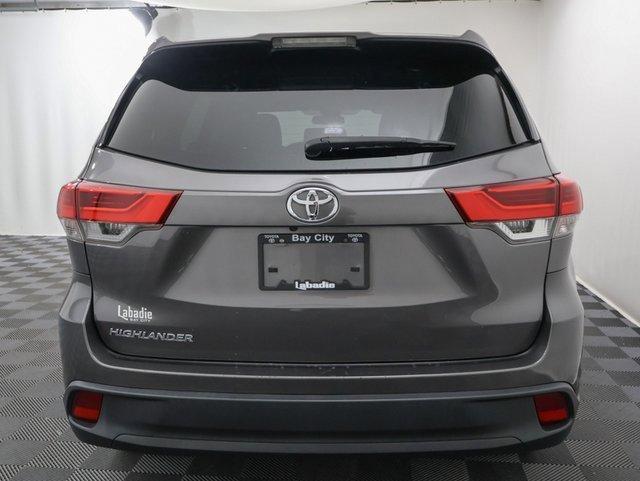 used 2017 Toyota Highlander car, priced at $15,519