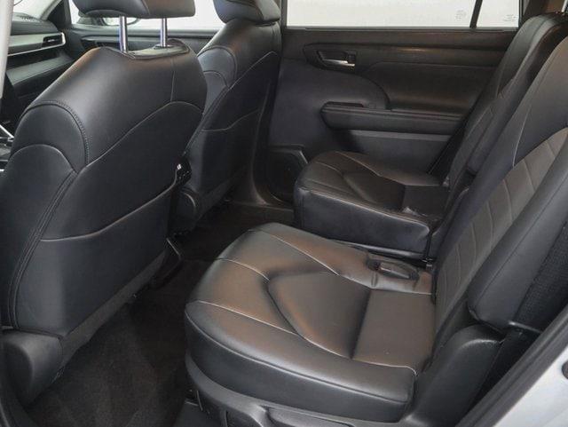 used 2024 Toyota Highlander car, priced at $41,846