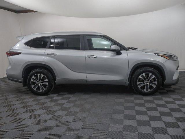 used 2024 Toyota Highlander car, priced at $41,846