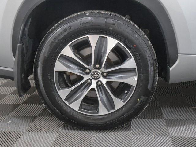 used 2024 Toyota Highlander car, priced at $41,846