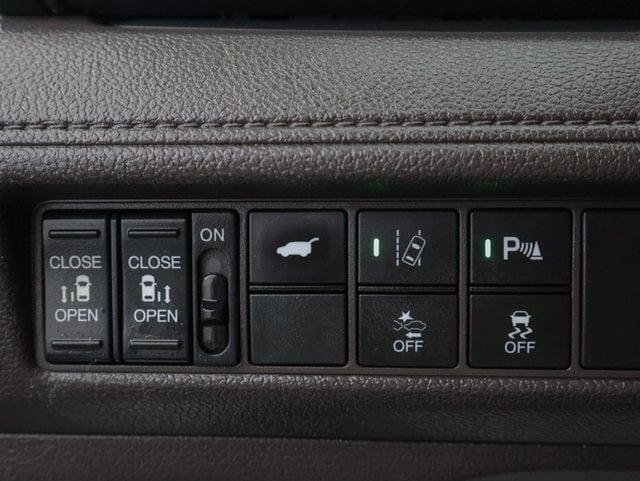 used 2018 Honda Odyssey car, priced at $24,457