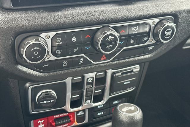 new 2025 Jeep Wrangler car, priced at $51,075